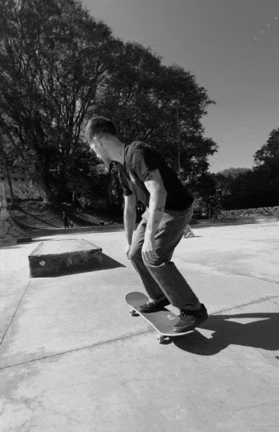 andando de skate